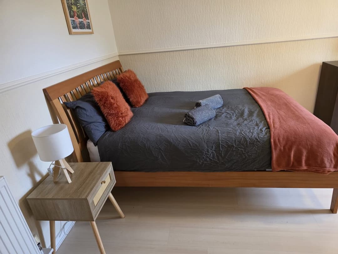 3bed House Nr Edinburgh Airport - Sleeps 6 - View 3