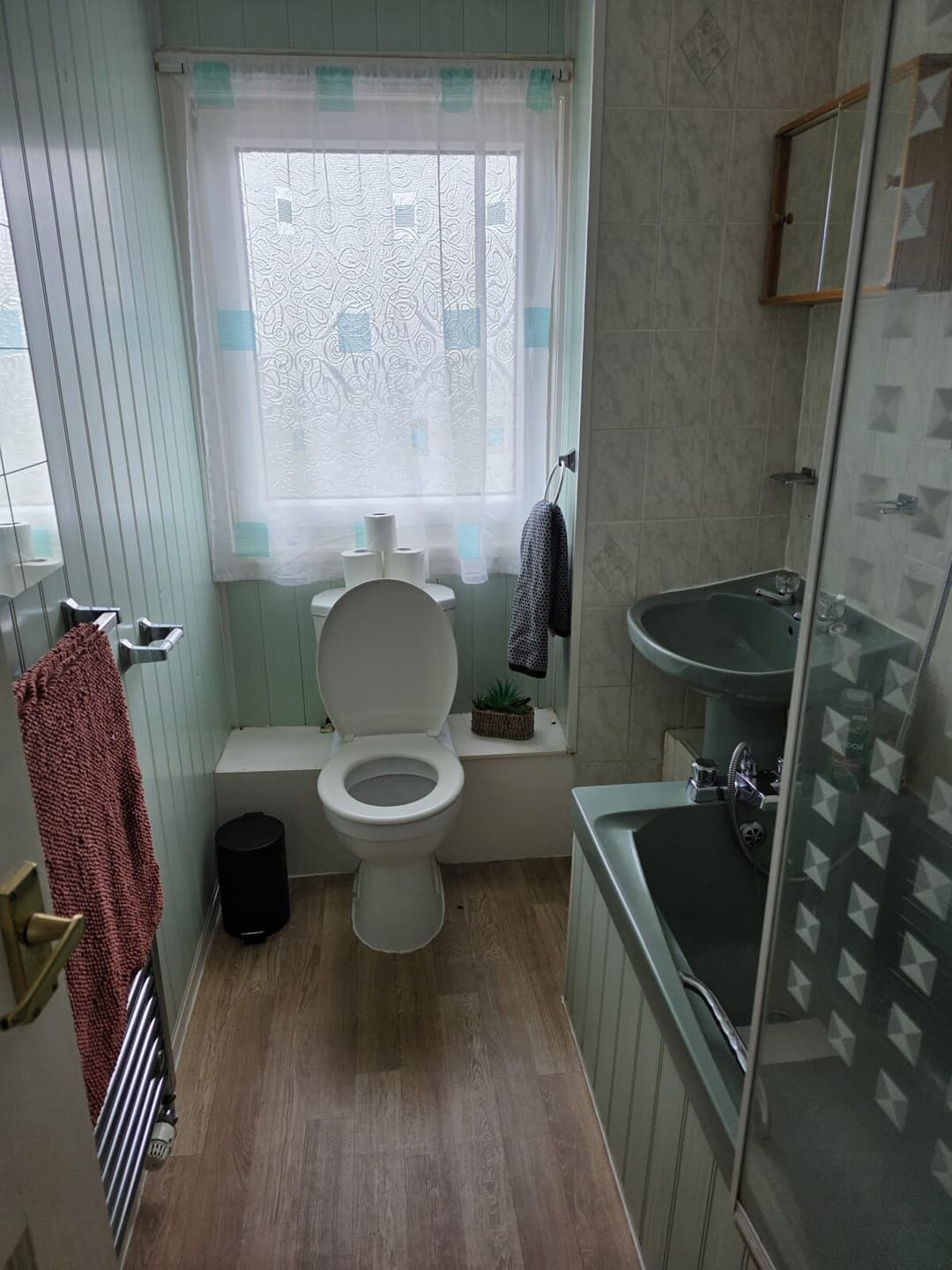 3bed House Nr Edinburgh Airport - Sleeps 6 - View 10