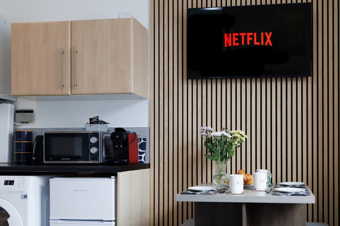 Flat - Fast WiFi, Parking, Netflix, Coffee maker - View 7