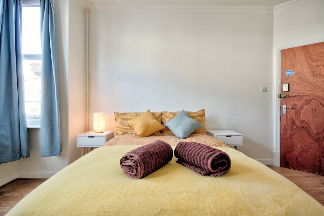 Central 5 Bedroom House, Comfortable, Homely And Spacious. - View 7