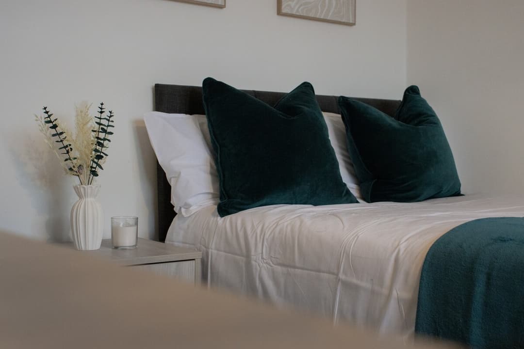 Contractors | 6-Bedrooms| Parking|Garden - View 20