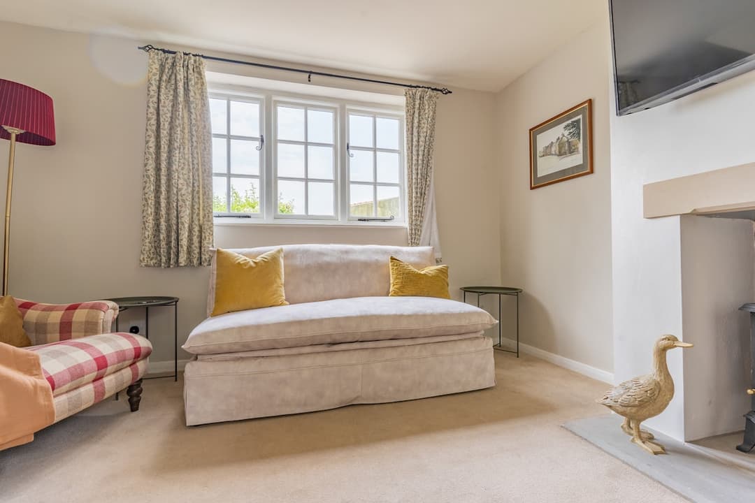 2 Bedroom Cottage By Alton Towers - View 2