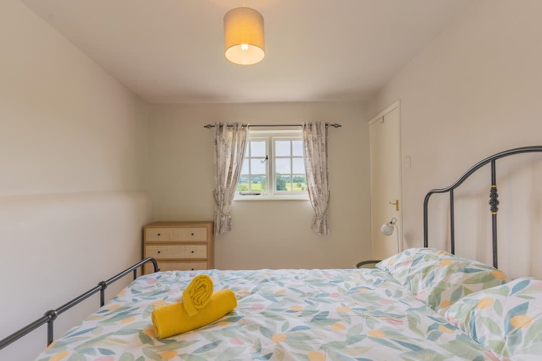 2 Bedroom Cottage By Alton Towers - View 11