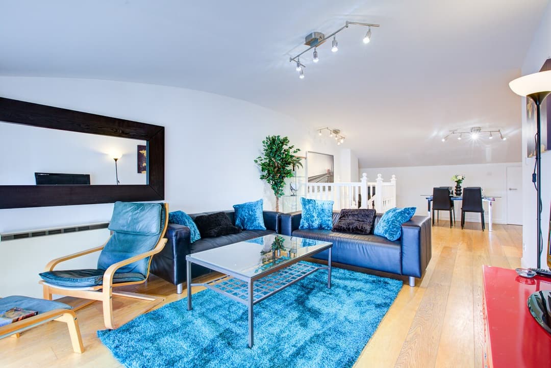 Thames View - 3 Bedroom Apt -  - View 6