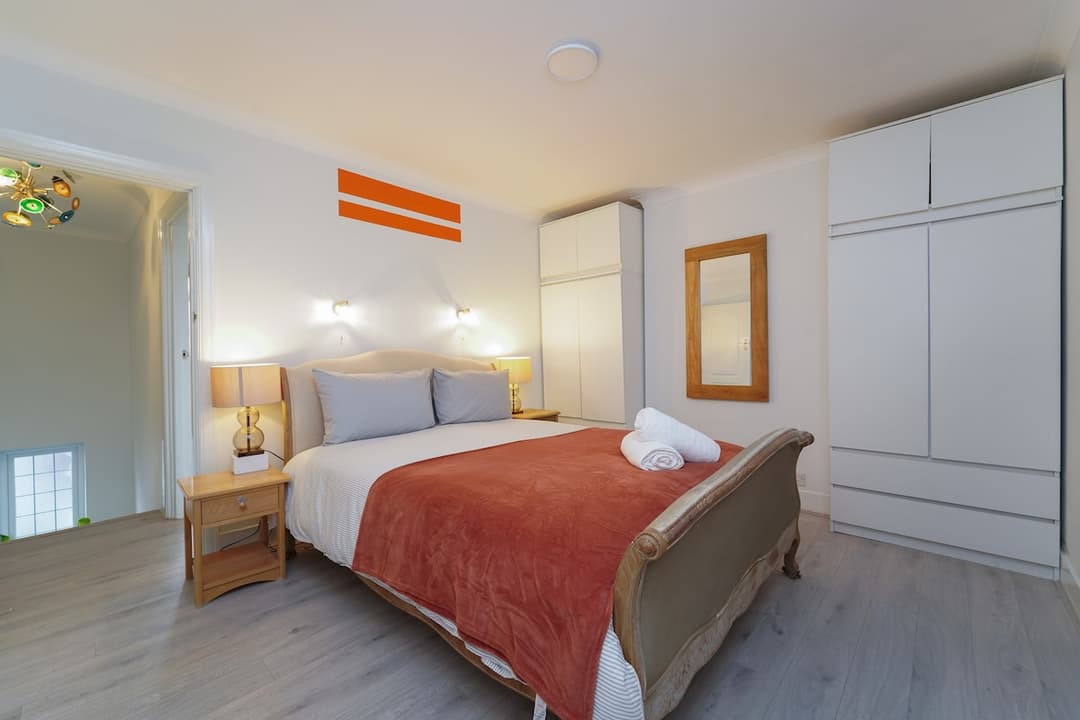 3BR |Parking|Wifi|Garden|Cot|Pets|EV - View 5