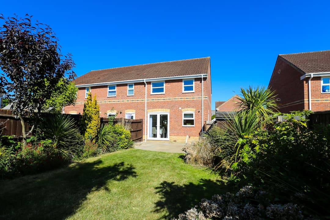Colchester Home With Garden • Parking • Contractors - View 30