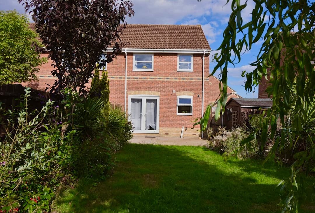 Colchester Home With Garden • Parking • Contractors - View 31