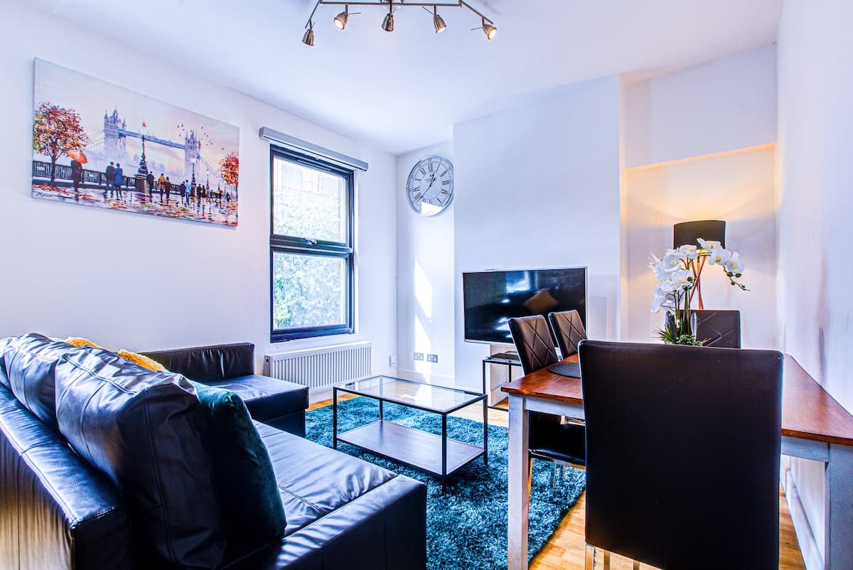  2 Bedroom Apartment In Peckham