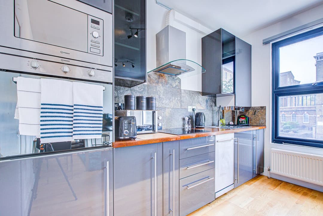  2 Bedroom Apartment In Peckham - View 49