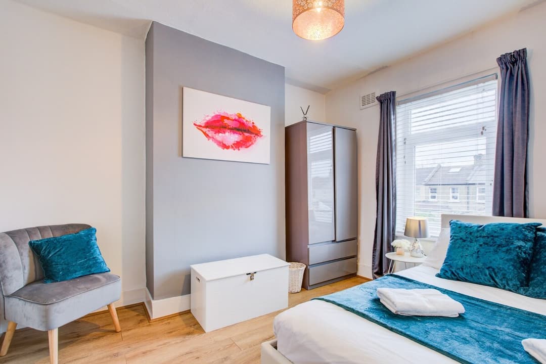 Stratford Gardens - 2 Bed House -  - View 24
