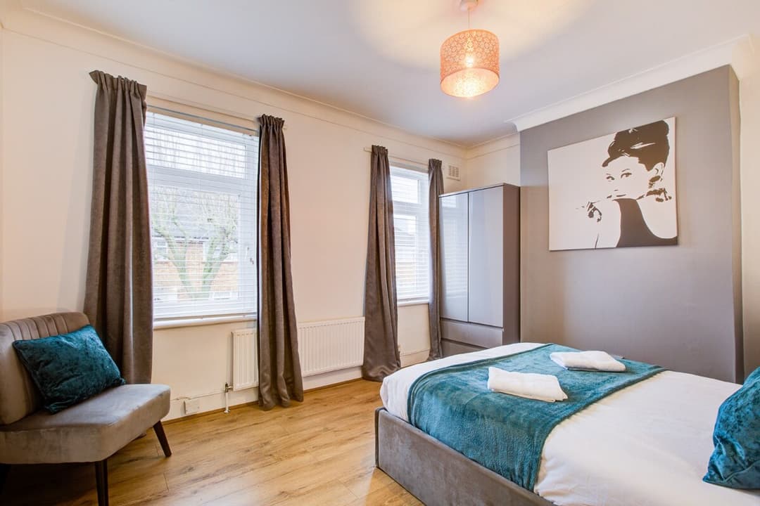 Stratford Gardens - 2 Bed House -  - View 26