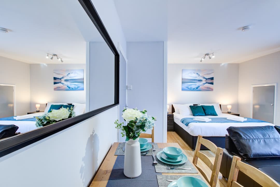 Studio Apartment In Walworth -   - View 1
