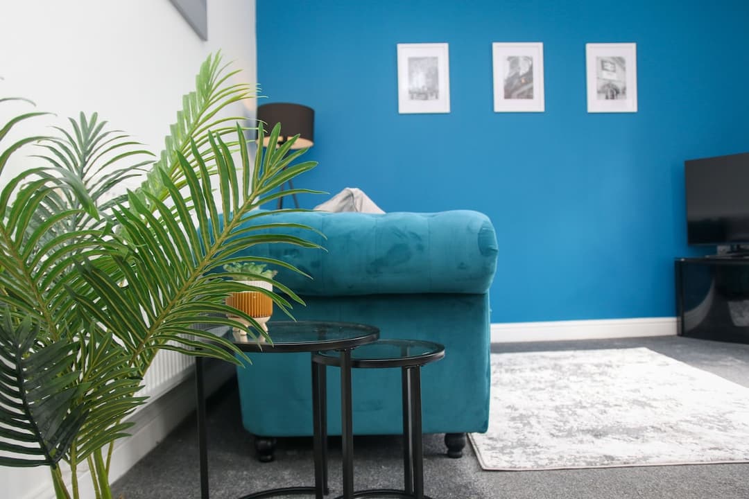 Inviting 2-Bed apartment - Perfect for Contractors - View 8