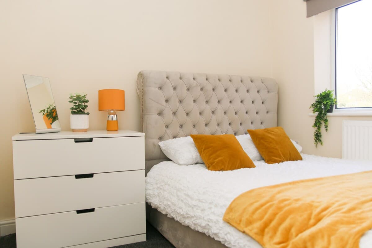 Inviting 2-Bed apartment - Perfect for Contractors