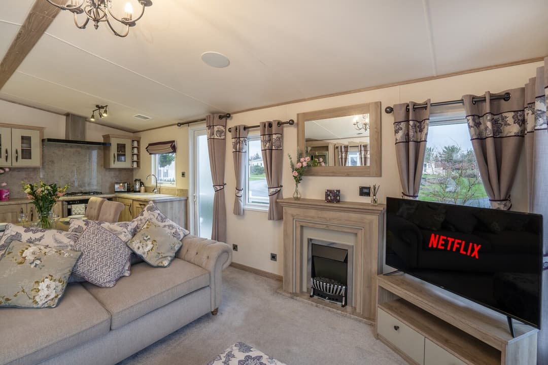  Seton Sands | Kings Barns | 2 Bedroom | Starlink - View 5