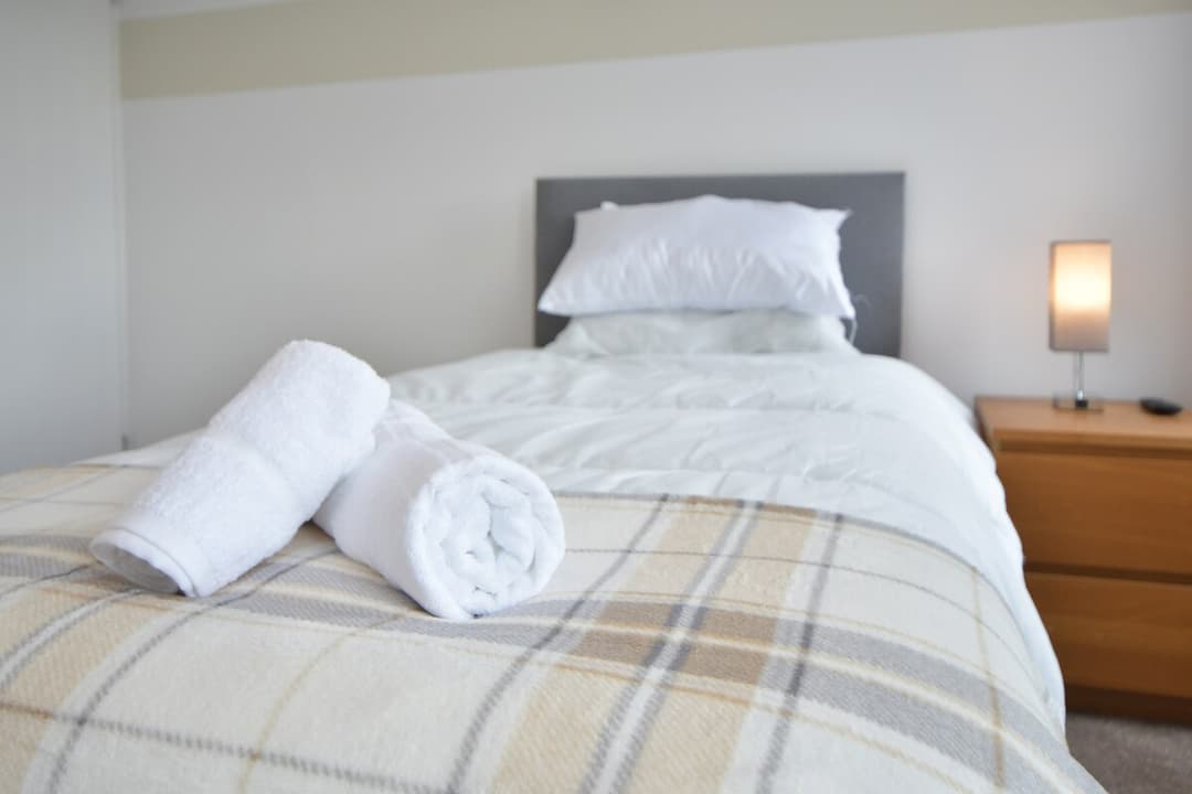 Entire 3 Bedroom 2 Bathroom Home In Cheshire East, United Kingdom - View 16