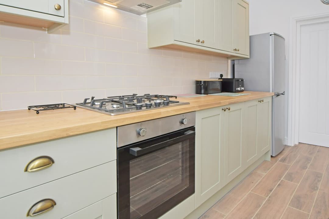 Entire 3 Bedroom 2 Bathroom Home In Cheshire East, United Kingdom - View 29
