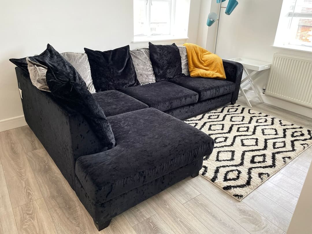Spacious 2 Bedroom Flat in Bicester - View 6