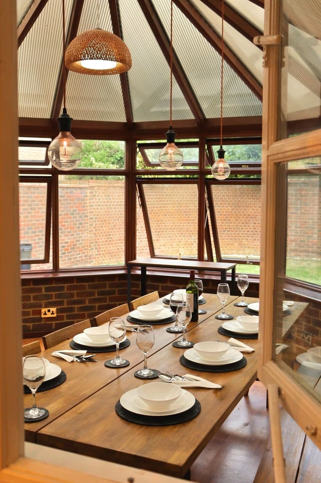 Luxury 3BR House Parking Fast WiFi Heathrow - View 5