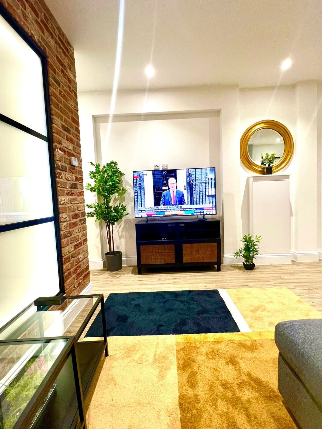 Eastcliff Apt-- 6 Min Walk From Beach - View 8