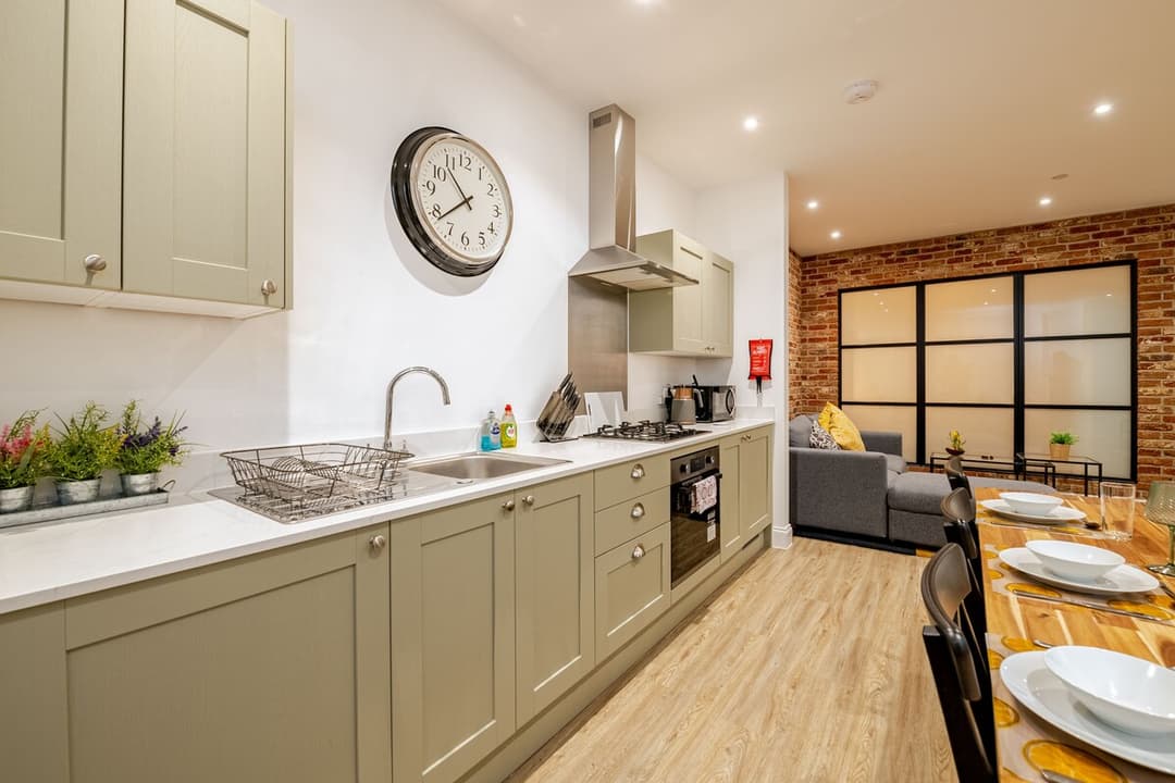 Eastcliff Apt-- 6 Min Walk From Beach - View 9