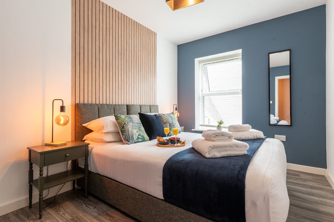 Stylish 1 Bed Flat - Harrogate Centre, Parking Nearby - View 2