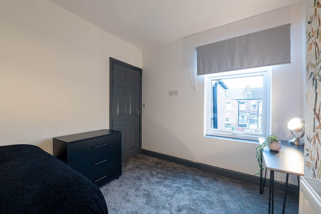 Warm And Cozy 4 Bedroom Home In Crewe - View 21