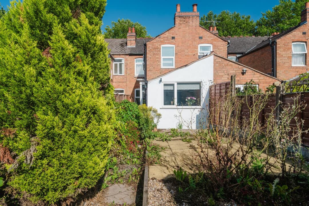 Cozy 4 Bed Home In Birmingham For Trade Stays - View 6