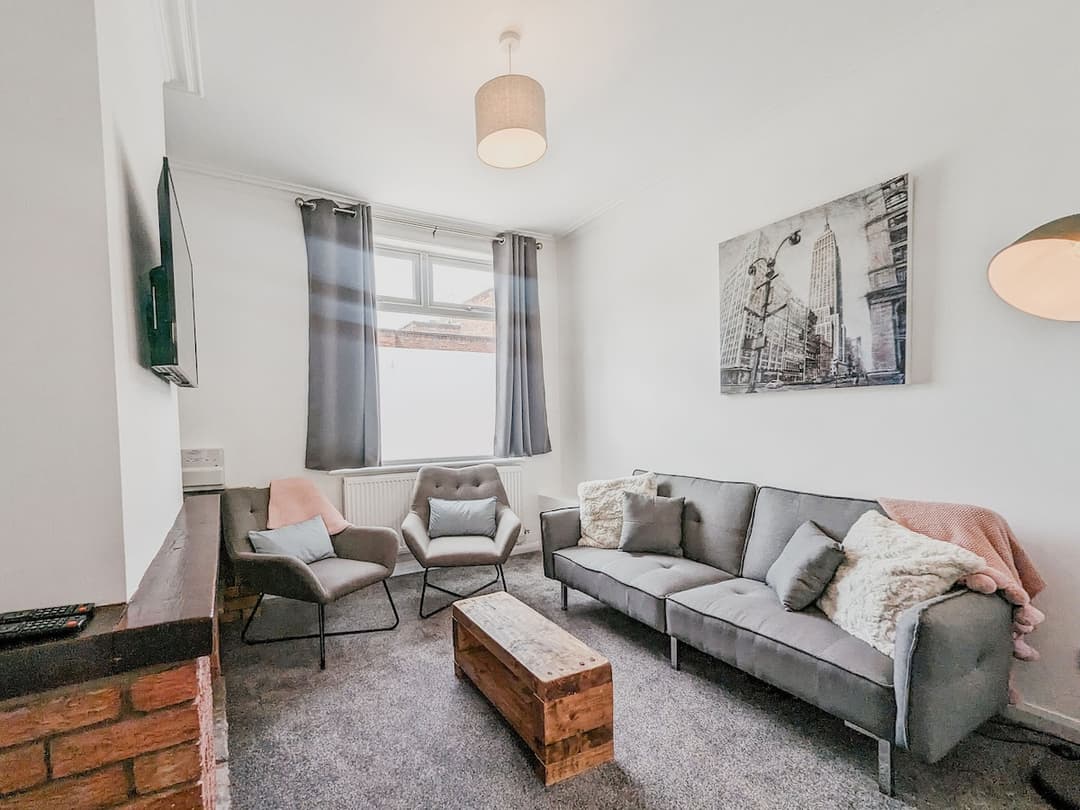 Entire 3 Bedroom Home In Crewe - View 23