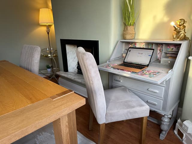 Family-Friendly 3BR  | Garden + Double Driveway - View 3