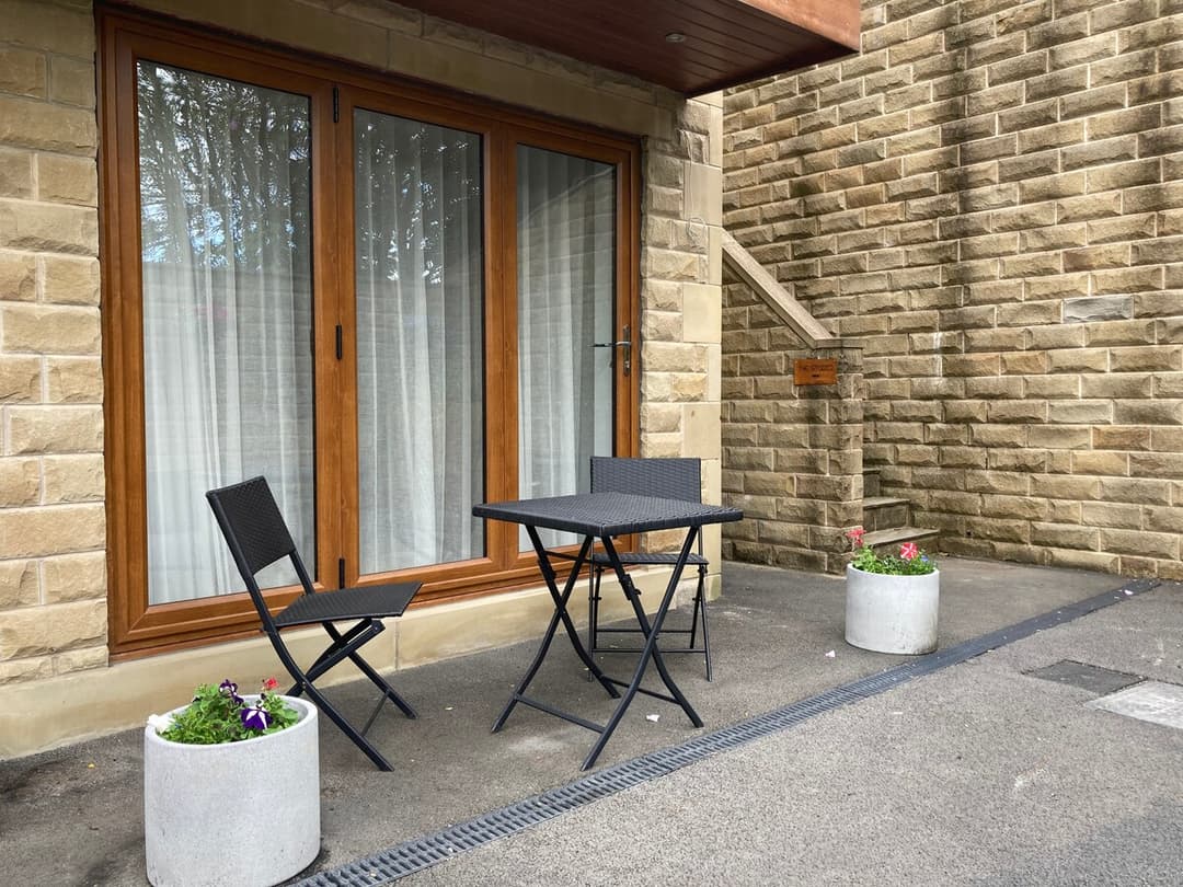 Self-contained studio & Breakfast in Holmfirth - View 8