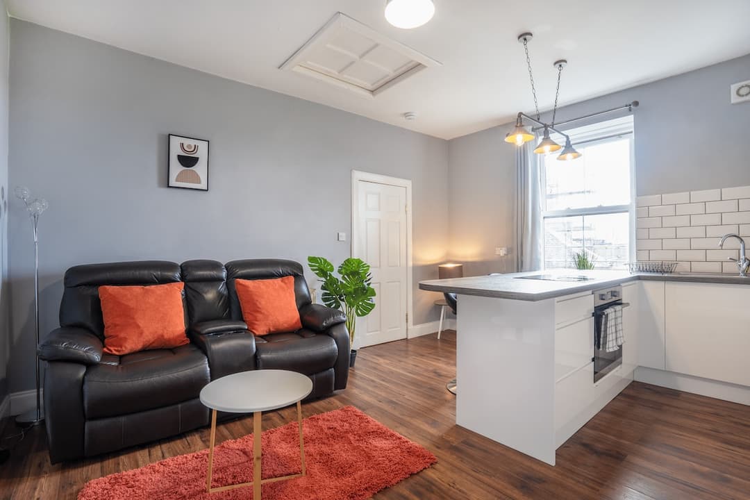 1 Bedroom Apt | Central Location | Dunfermline - View 8