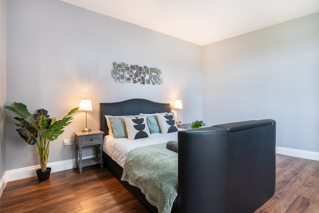 1 Bedroom Apt | Central Location | Dunfermline - View 10