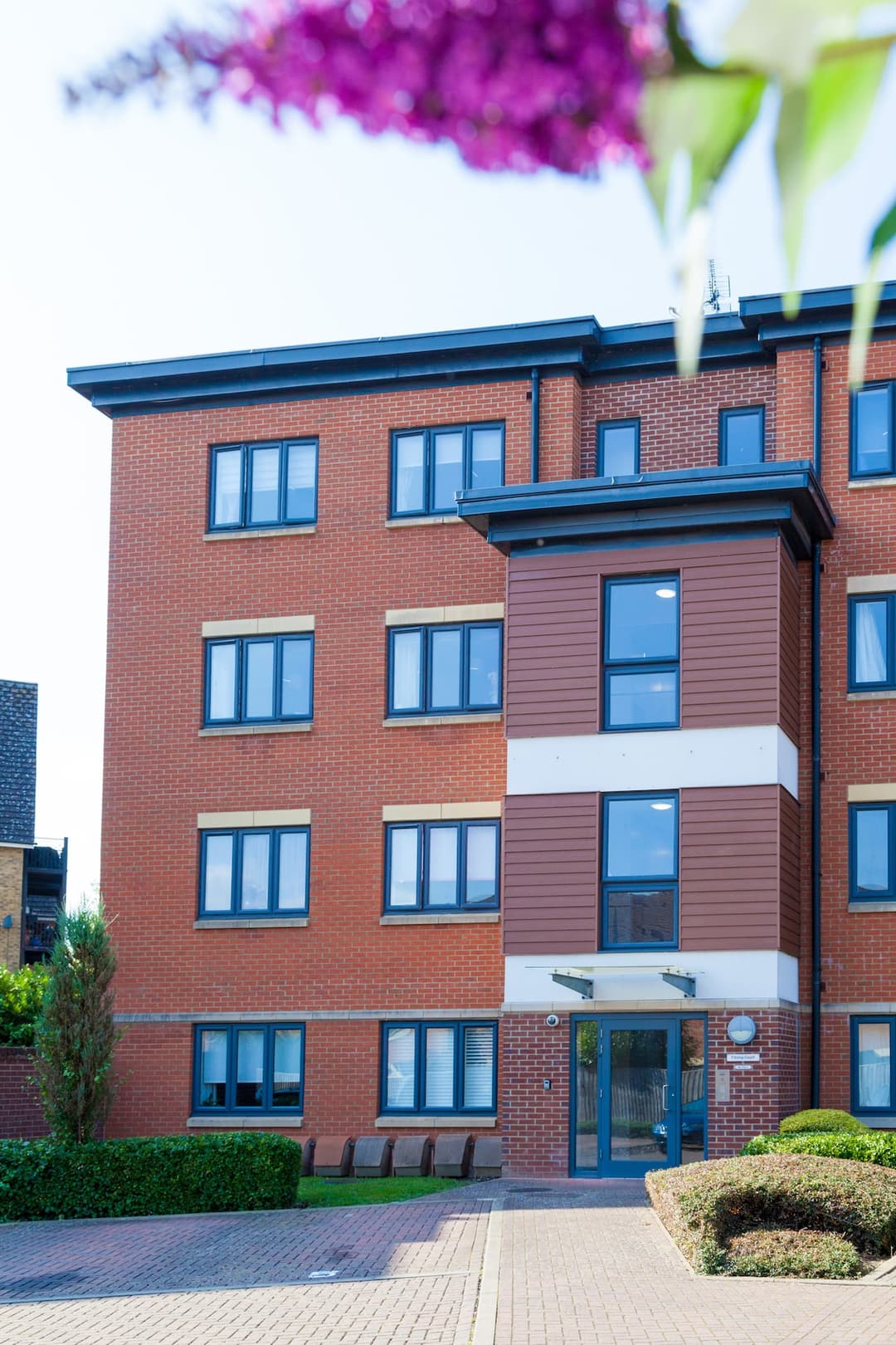 Large Balcony, 2 Bedroom, 2 Bathroom Apartment | Wycombe - View 5
