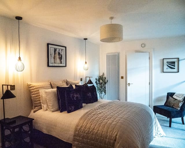 Historic 2 Bedroom | Apartment Nr Beach Families Welcome - View 3