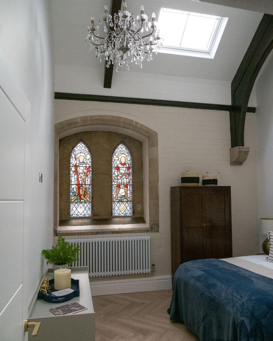 Historic 2 Bedroom | Apartment Nr Beach Families Welcome - View 10