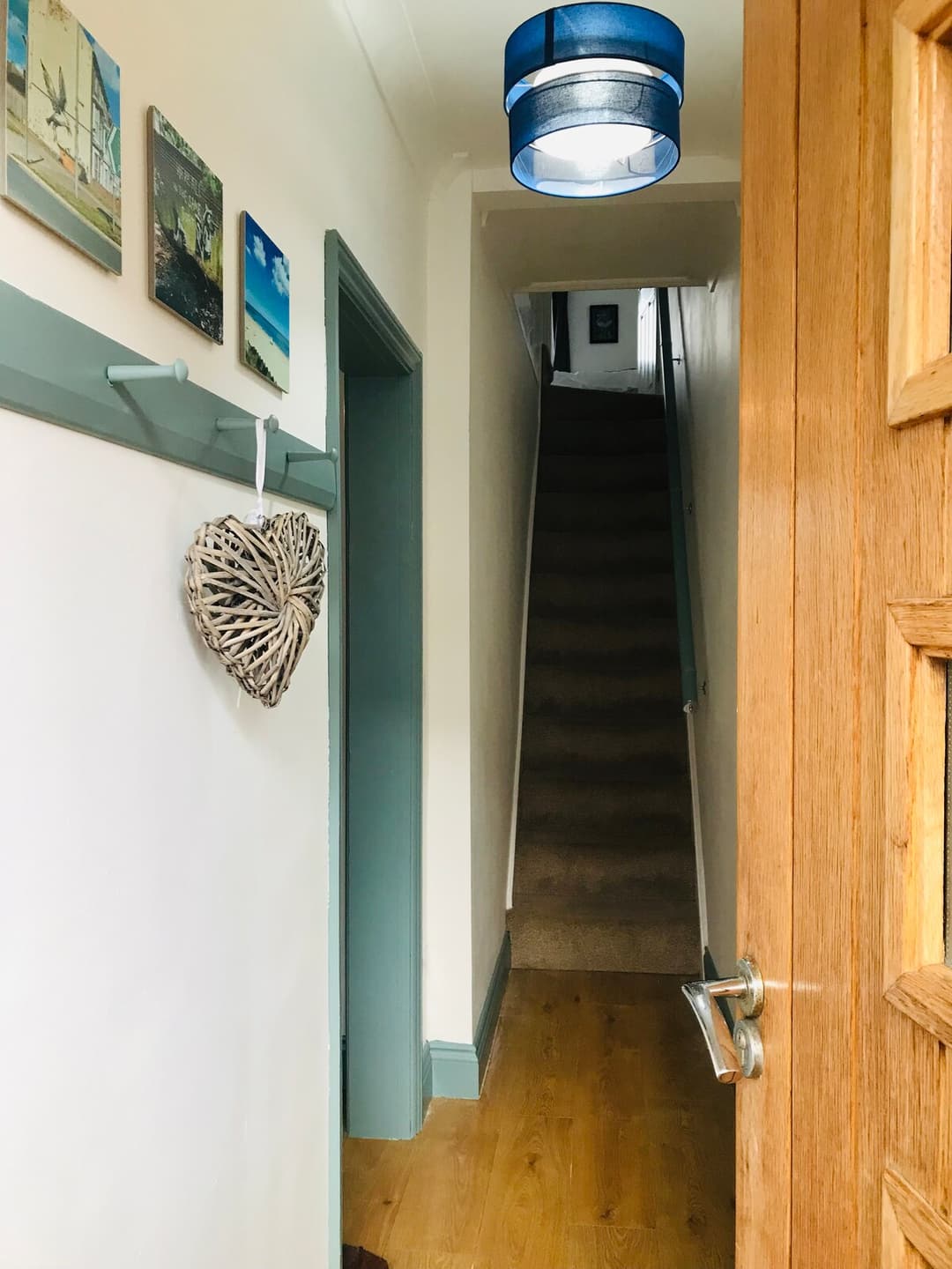 Spacious 3 Bedroom House On A Quiet Side Street 5 Minutes Walk From The Beach  - View 9