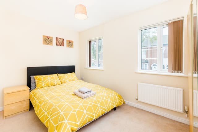 Great 4 Bed House In Black Country       - View 3