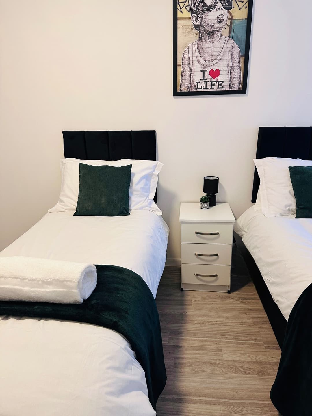 Brand New | Deck Area | Free Parking | Workspace - View 6