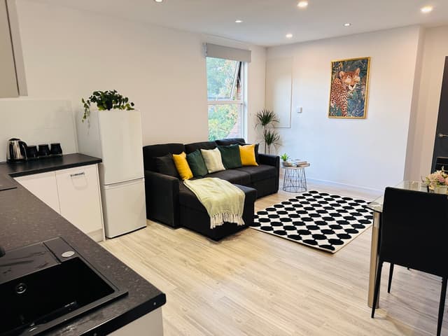 Cozy Retreat | Wi-Fi | Desk | Free Parking - View 2