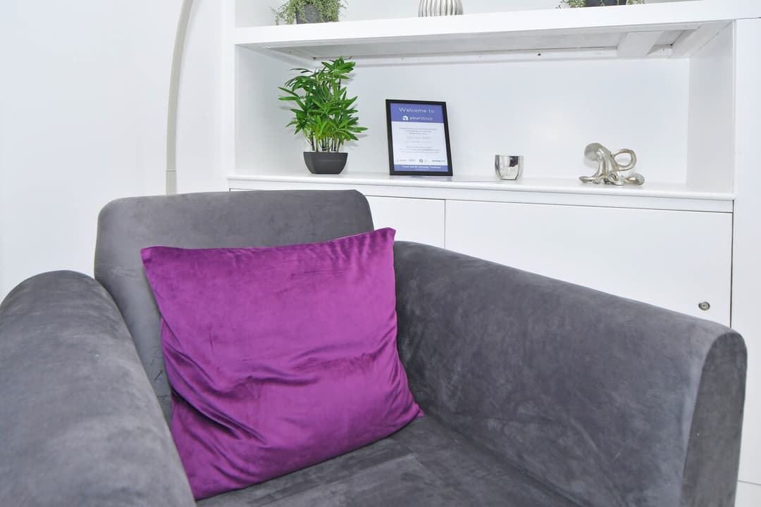 Entire Home In Cheshire East, United Kingdom - View 15
