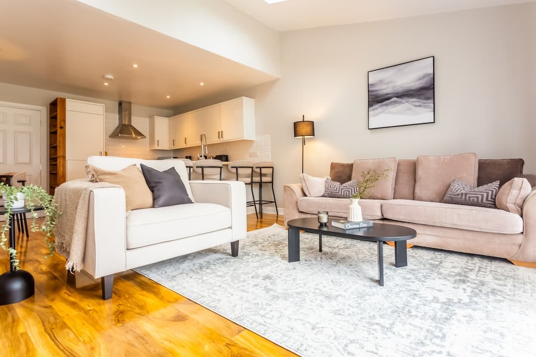 4 Bedroom House | 2 Bathroom | Durham - View 1