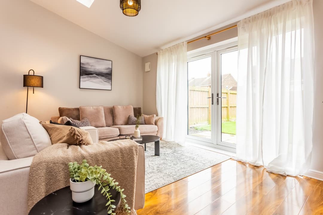 4 Bedroom House | 2 Bathroom | Durham - View 2