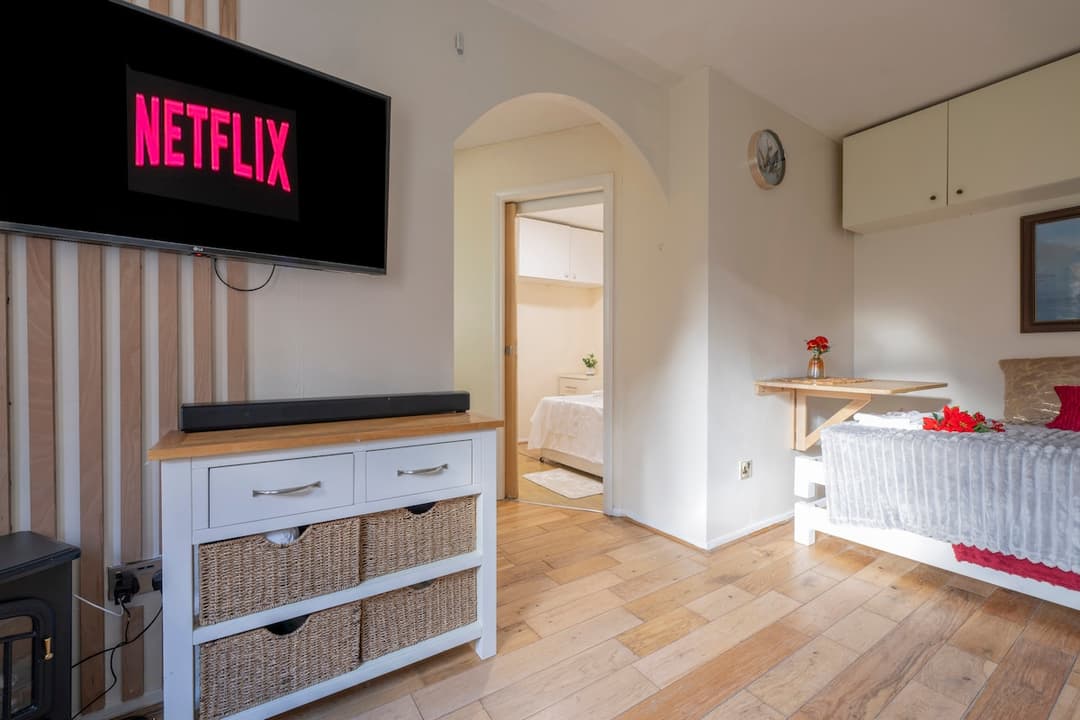 1 Bedroom Apartment - Deptford London - Sleeps 4 - View 2