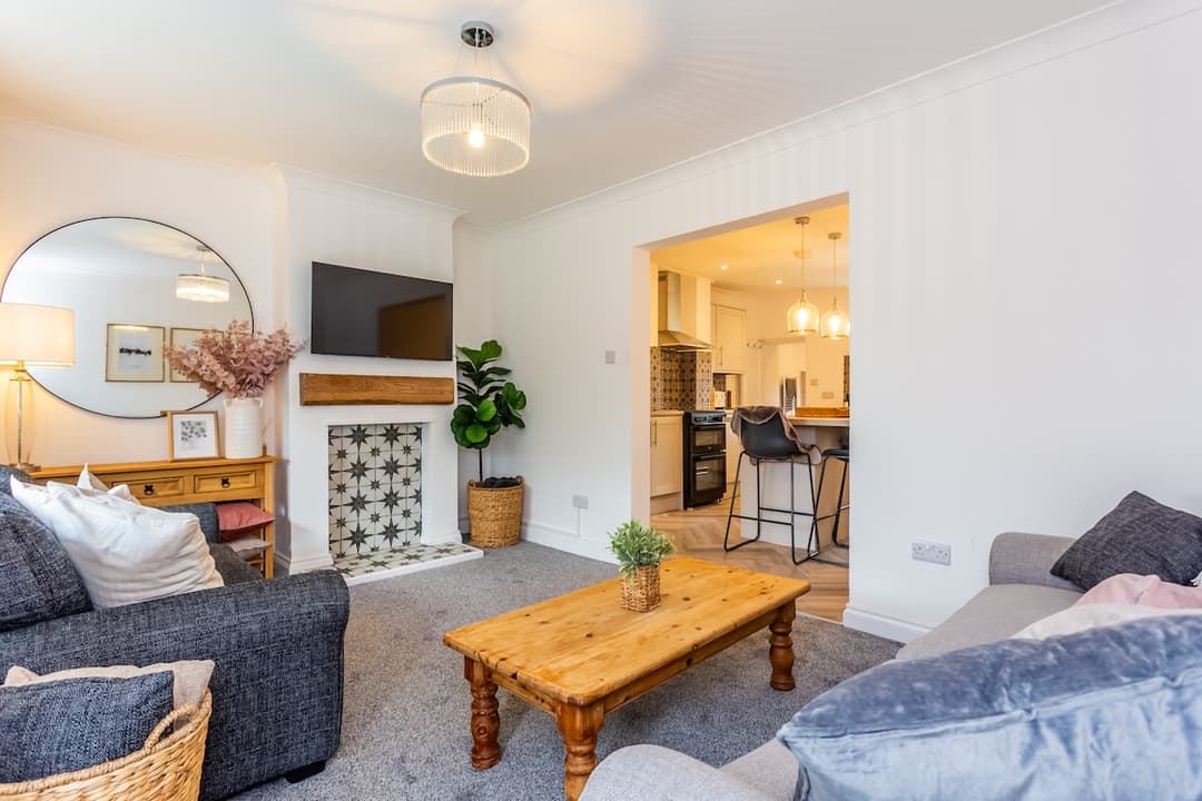 3 Bedroom Cottage | Stanley Crook | Wifi - View 1