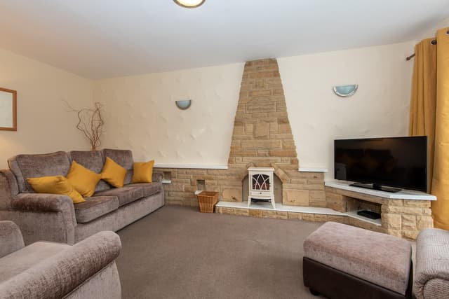4 Bedroom | 1.5 Bathroom House | North East - View 3