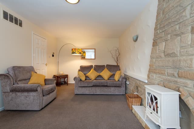 4 Bedroom | 1.5 Bathroom House | North East - View 4