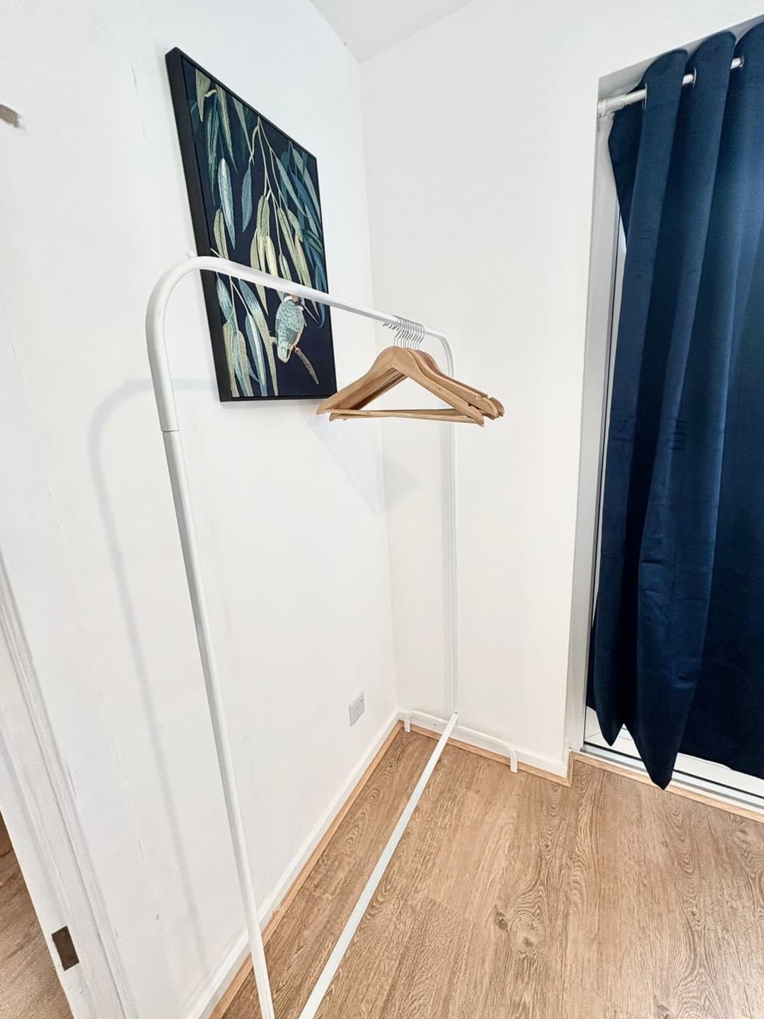 Modern Apartment Near City Airport & Excel London- Ideal For Workers And Contractors - View 10