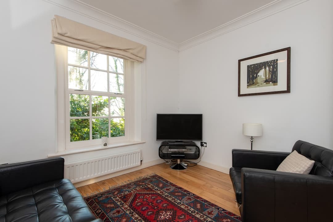 Luxury 2 Bedroom Apartment 4 | Durham | Parking - View 1