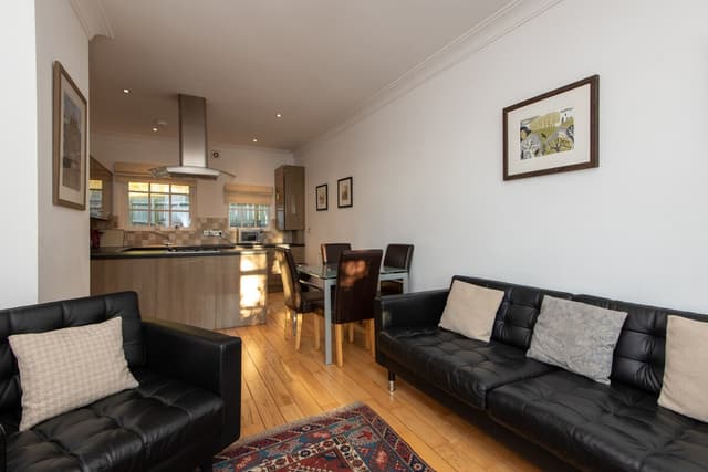 Luxury 2 Bedroom Apartment 4 | Durham | Parking - View 2